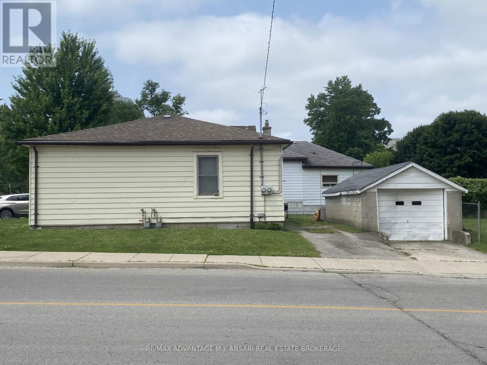 162-164 MILL STREET Image 2