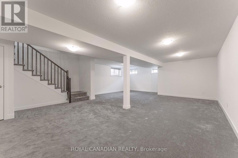 92 Big Dipper Street  Ottawa (Gloucester), K4M1B2 | Image 35