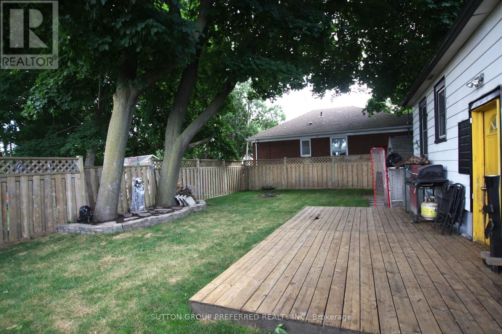 1306 BRYDGES STREET Image 3