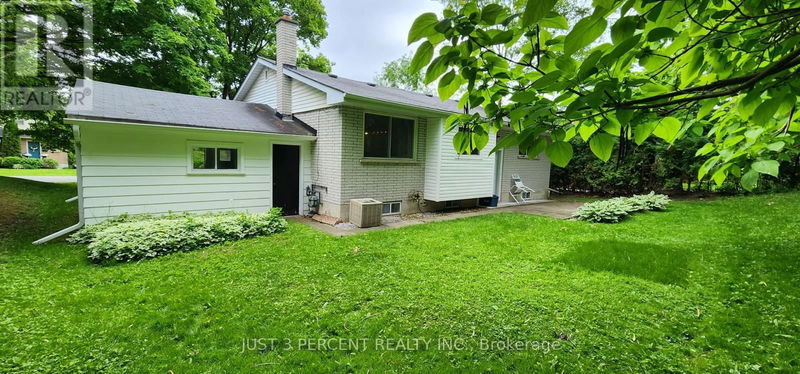 101 Greenhill Drive  Peterborough (Monaghan), K9J6E2 | Image 5