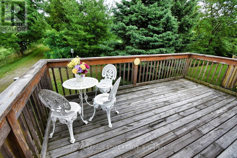 64 Gravenhurst Trail  Hamilton (Twenty Place), L9B2X8 | Image 34