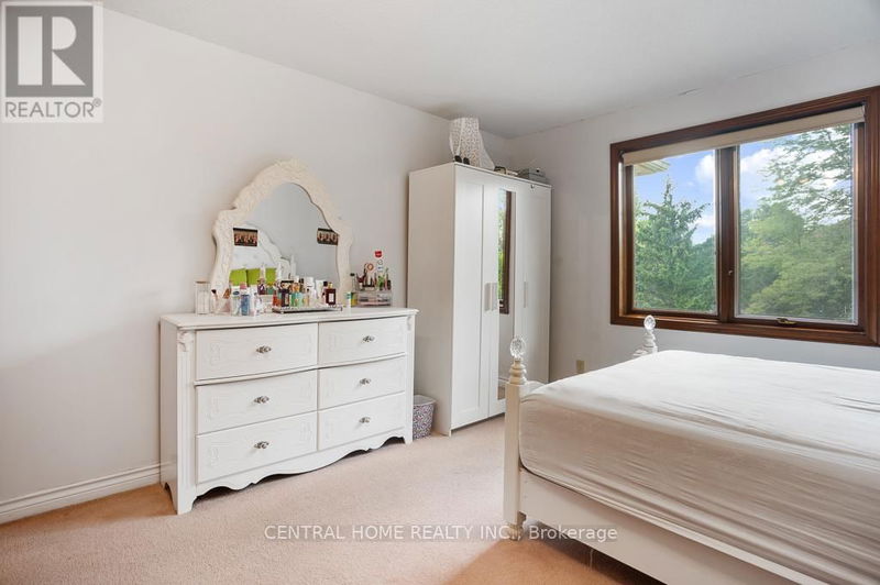 1312 Corley Drive North London, N6G4K5 | Image 28