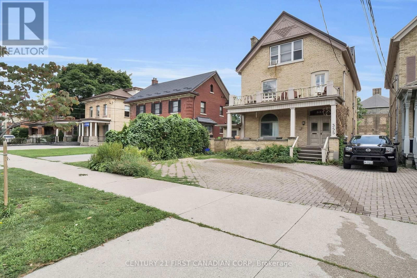 355 DUFFERIN AVENUE Image 2