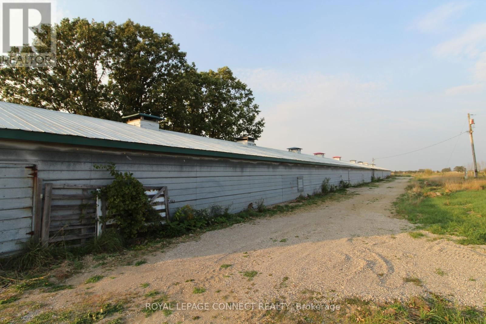 ...BARN - 10748 MCEWEN DRIVE Image 3