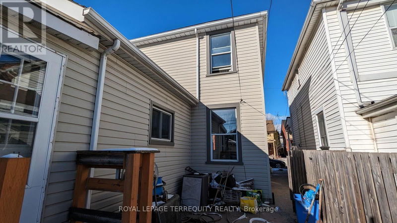 24 Cheever Street  Hamilton (Beasley), L8L5R7 | Image 5