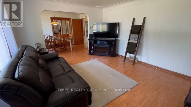 Tertiary Property View