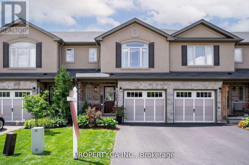 173 Westbank Trail  Hamilton (Stoney Creek), L8J0H3 | Image 1