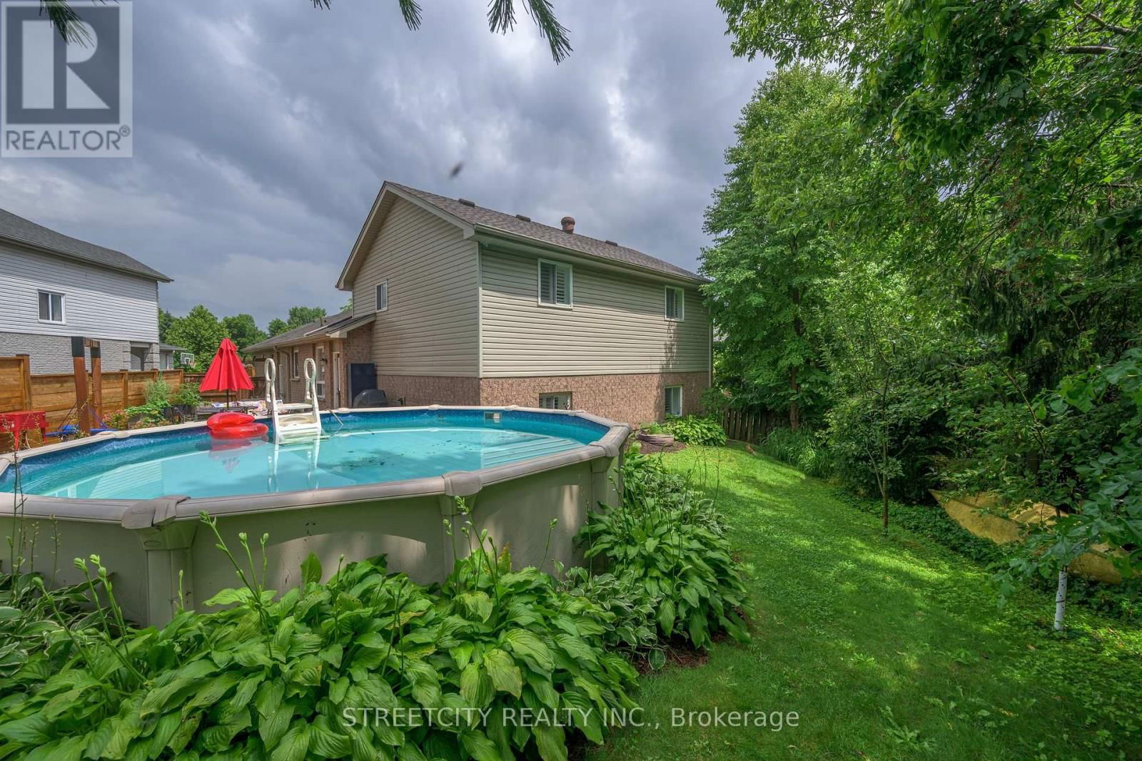 19 BRIMLEY COURT Image 9