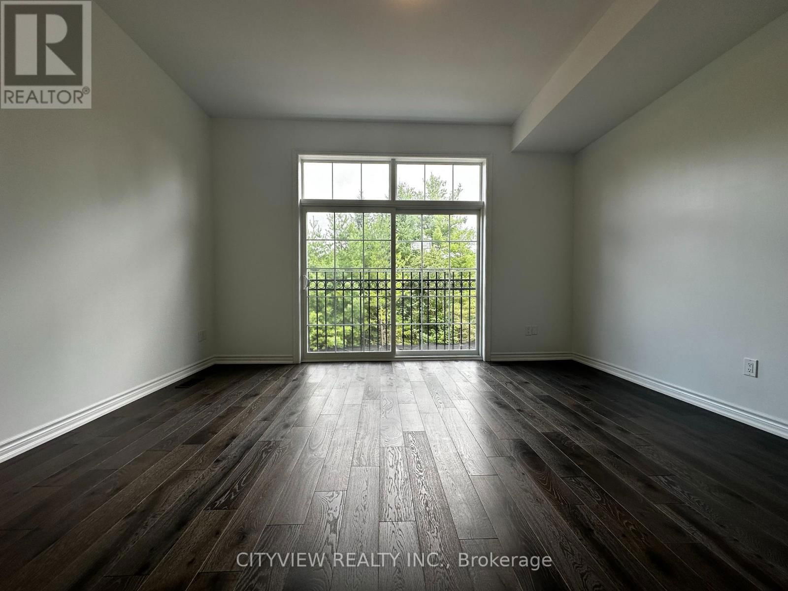 21 TURNBERRY COURT Image 14