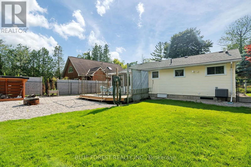 7 Andrews Cres Acres  Goderich, N7A3X8 | Image 32