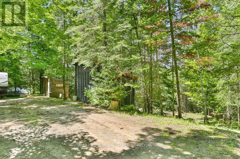 1092 1096 Ridge Lane  North Frontenac, K0H1C0 | Image 3