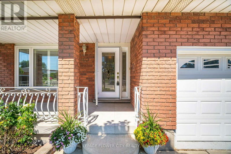 60 Indian Crescent  Hamilton (Burkholme), L8V4X5 | Image 3