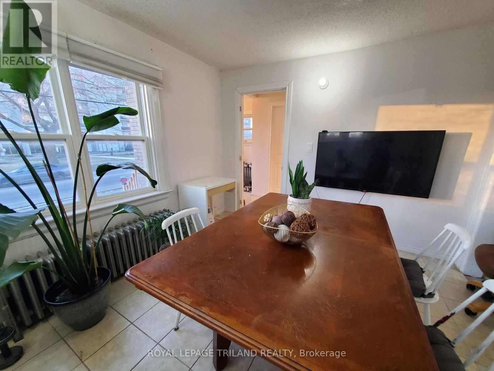 6566 DRUMMOND ROAD Image 27