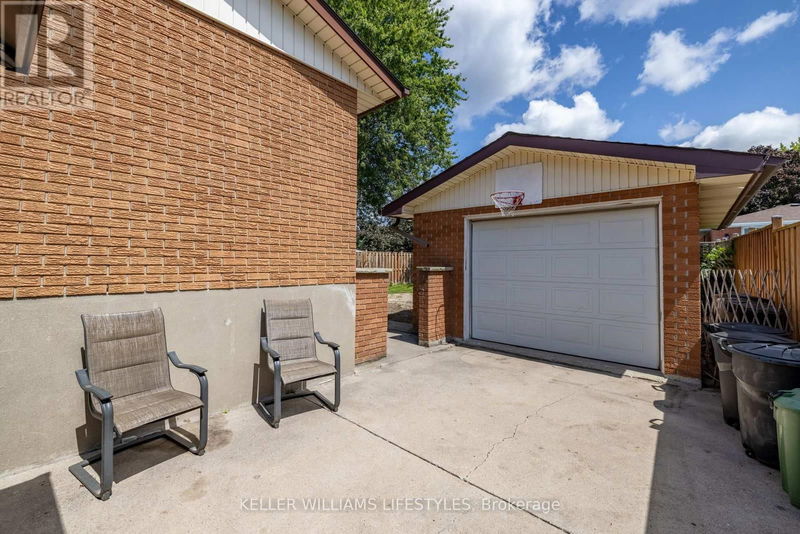 335 Admiral Drive  London, N5V1J3 | Image 36