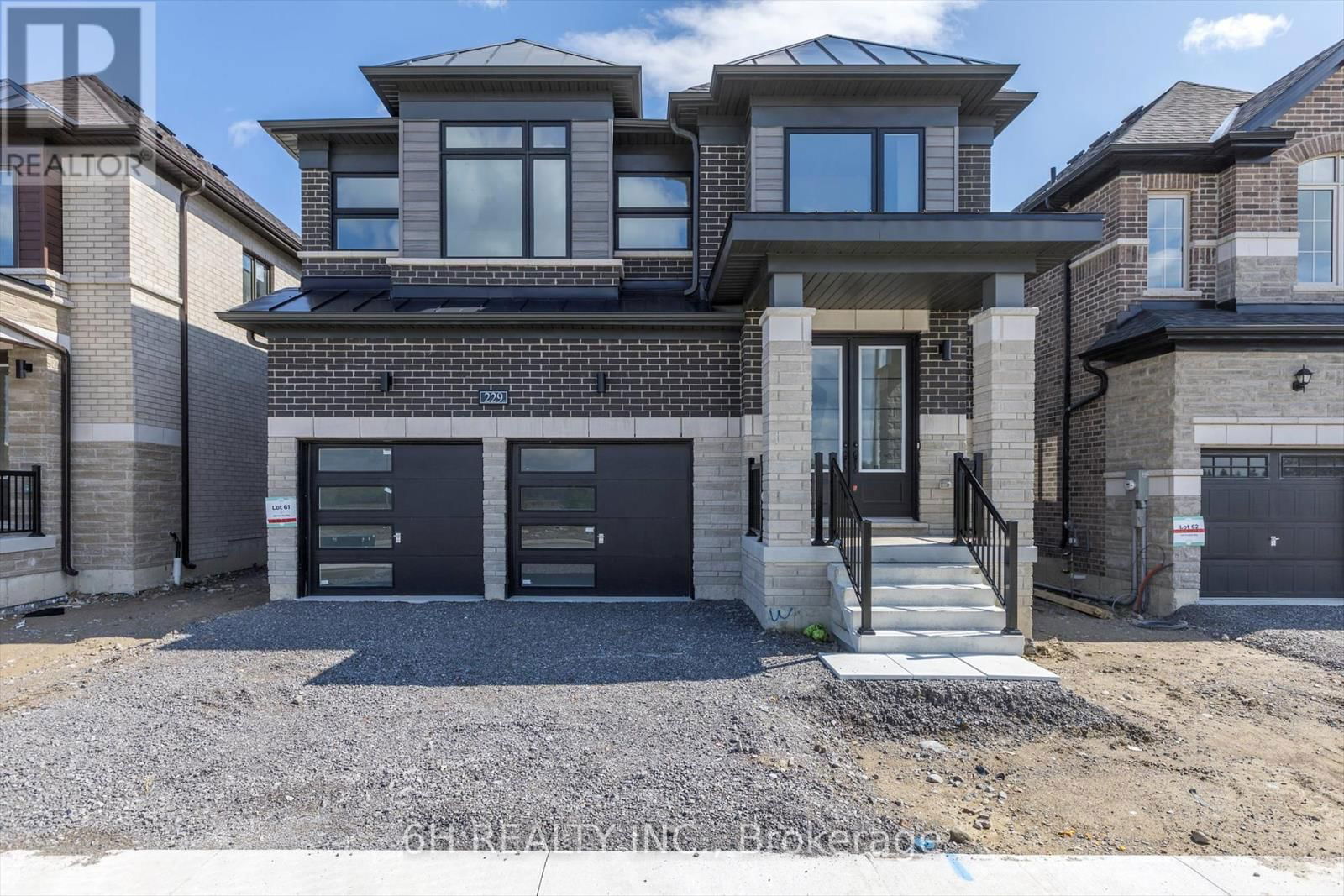 229 FLAVELLE WAY Image 1