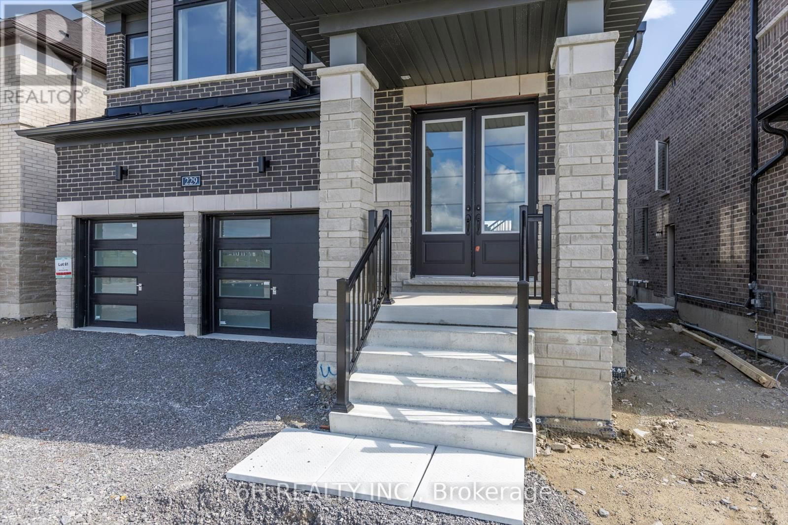 229 FLAVELLE WAY Image 6