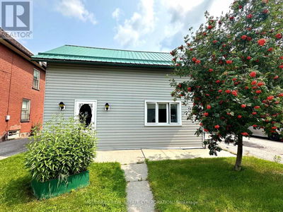 838 Lock Street  Peterborough (Otonabee), K9J2Z7 | Image 1