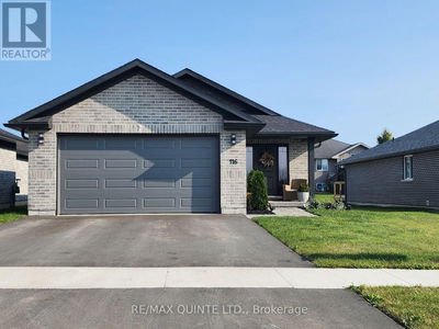 116 Hastings Park Drive South Belleville, K8P0J4 | Image 1