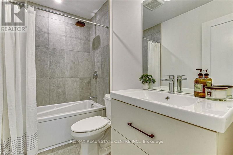 3377 DAVID MILNE Way  London, N6L0A5 | Image 20