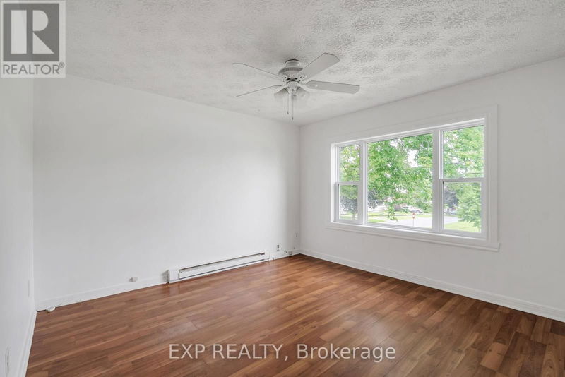 1301 Easton Avenue  Cornwall, K6H1X6 | Image 22