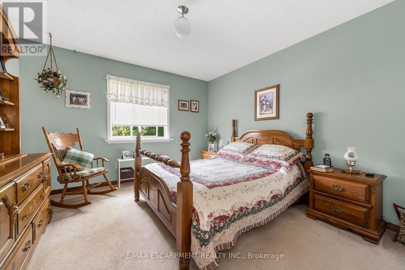 16 Garden Drive  West Lincoln, L0R2A0 | Image 11