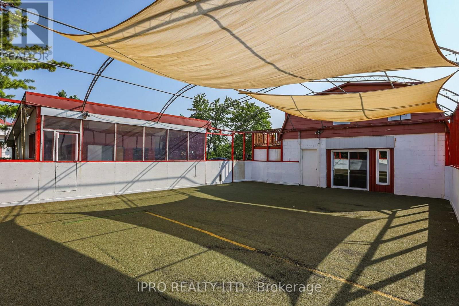 1027 NIAGARA STONE ROAD Image 12