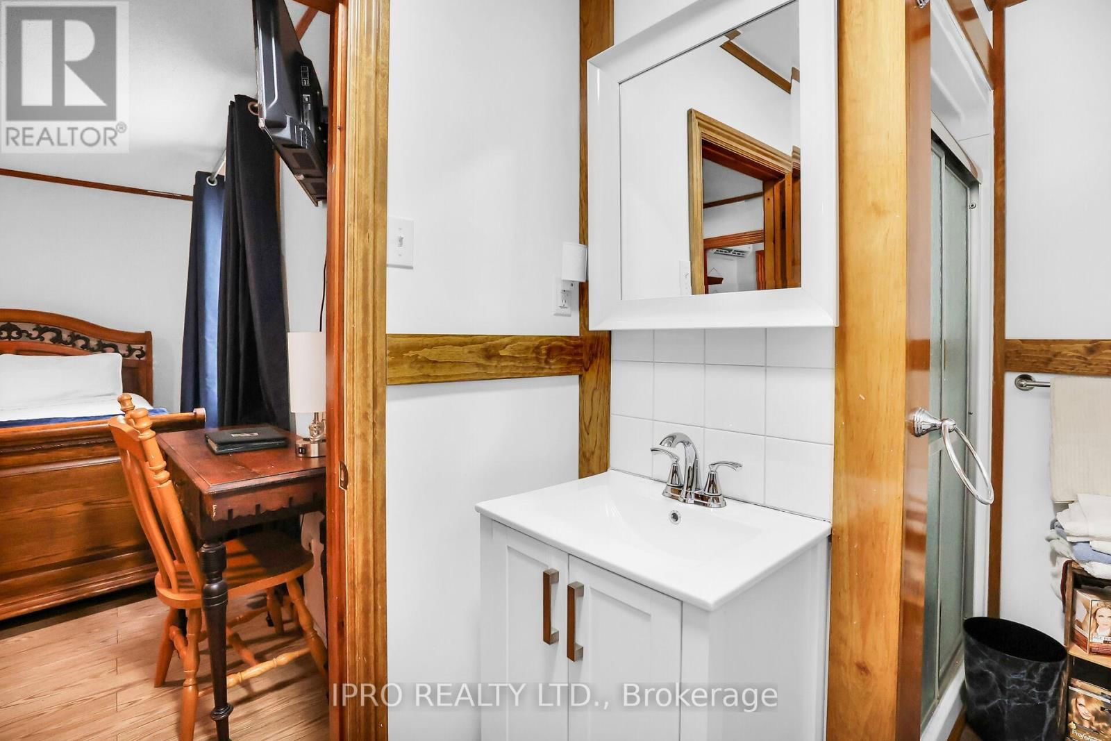 1027 NIAGARA STONE ROAD Image 30