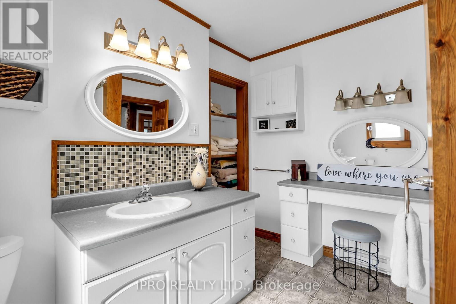 1027 NIAGARA STONE ROAD Image 33