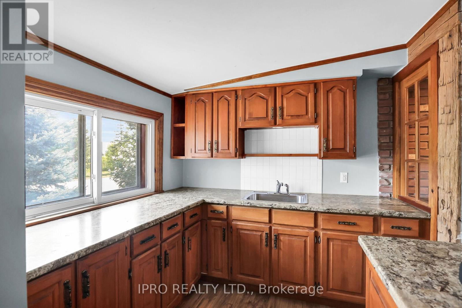 1027 NIAGARA STONE ROAD Image 34