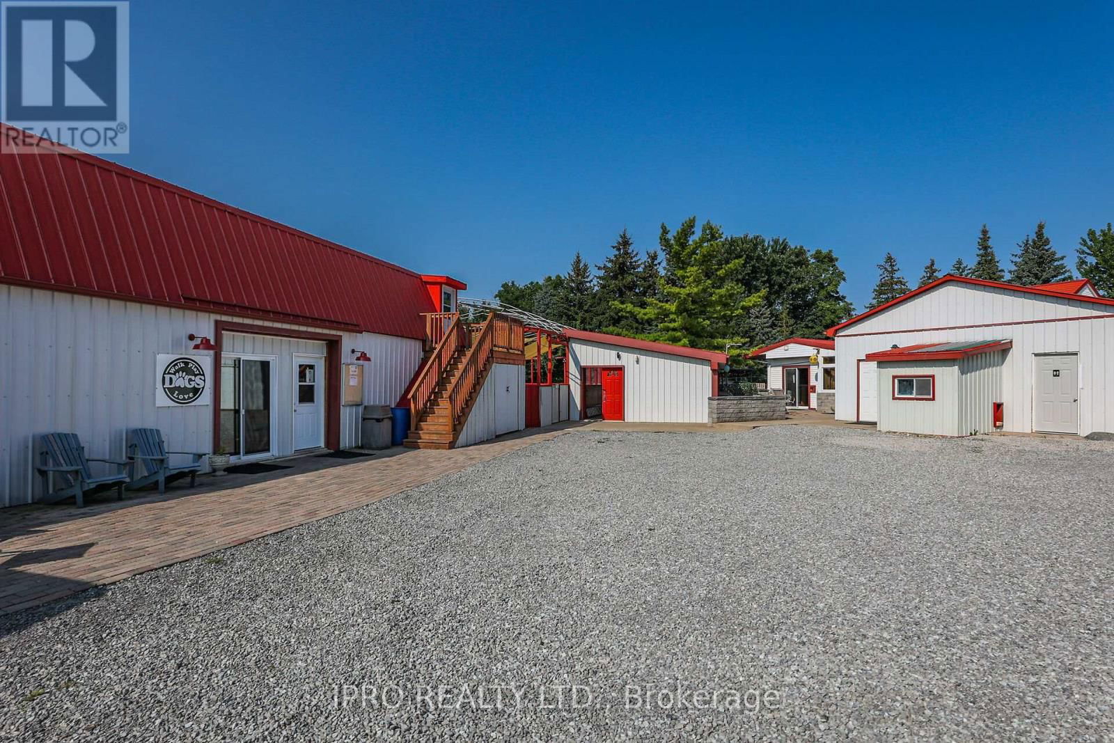 1027 NIAGARA STONE ROAD Image 9