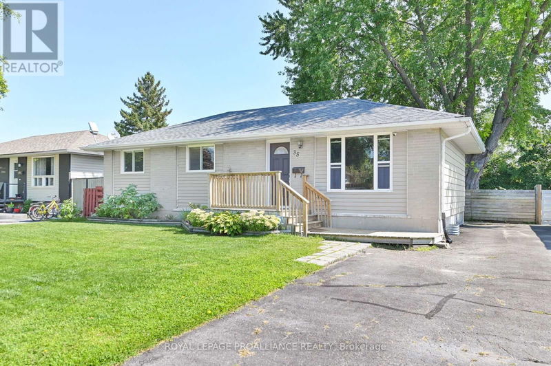 35 Graham Road  Quinte West, K8V5X7 | Image 2