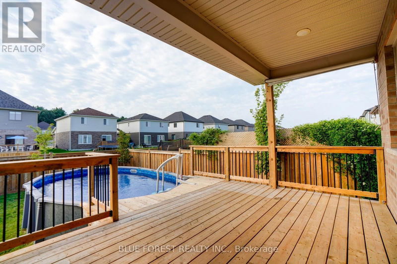 3 McNeil Street  Strathroy-Caradoc (Mount Brydges), N0L1W0 | Image 32