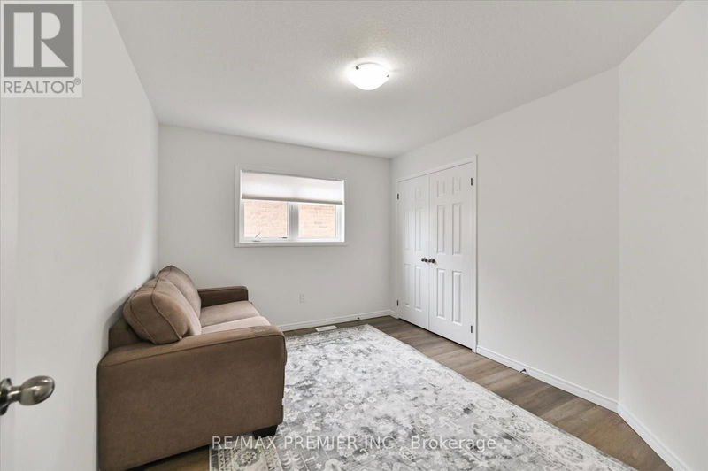 75 Cook Street  Hamilton (Binbrook), L0R1C0 | Image 22