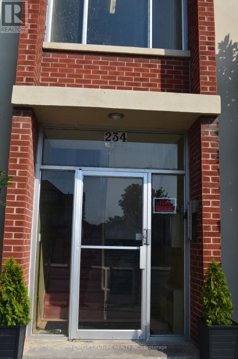 234 DUNDAS STREET WEST Image 8