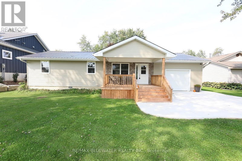 8328 BURWELL Road  Lambton Shores, N0M1T0 | Image 1