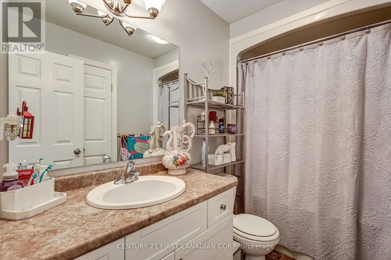 5160 Wales Crescent  Aylmer (AY), N5H2R2 | Image 21