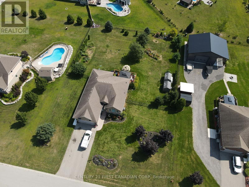 5160 Wales Crescent  Aylmer (AY), N5H2R2 | Image 3