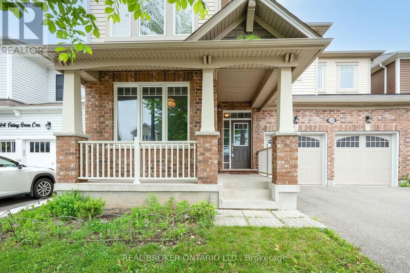 340 Falling Green Crescent  Kitchener, N2R0G4 | Image 2