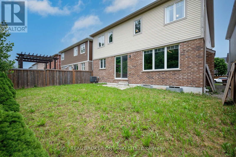 340 Falling Green Crescent  Kitchener, N2R0G4 | Image 36