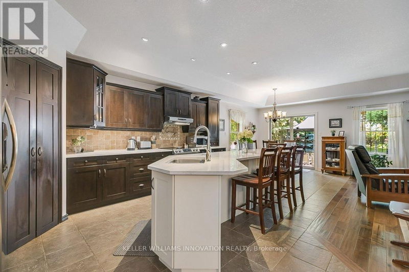 215 Armstrong Street  North Perth (32 - Listowel), N4W3V8 | Image 5