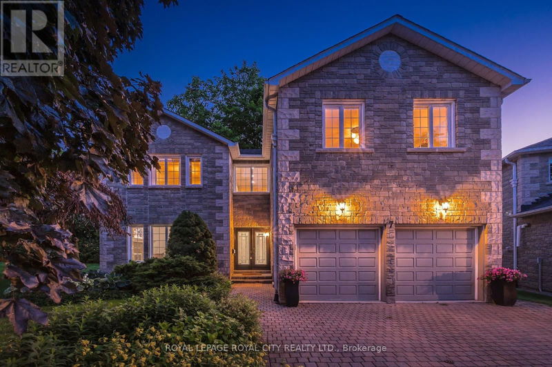  #7 - 25 Manor Park Crescent  Guelph (Old University), N1G1A2 | Image 1