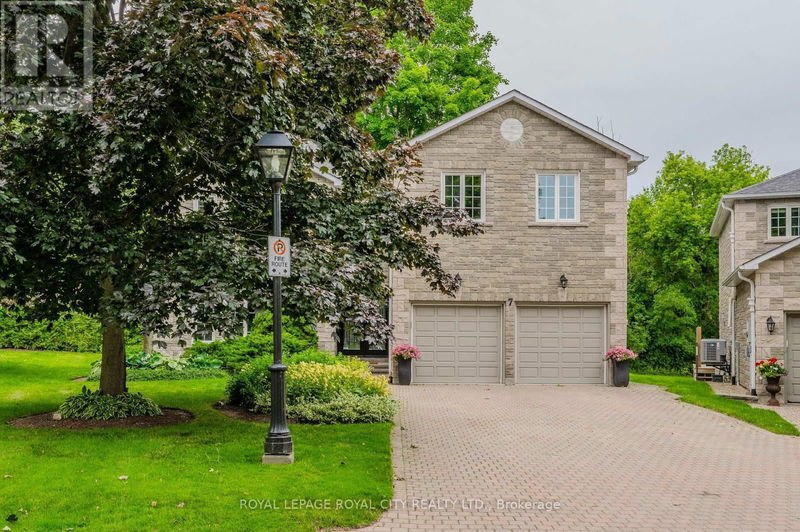  #7 - 25 Manor Park Crescent  Guelph (Old University), N1G1A2 | Image 2