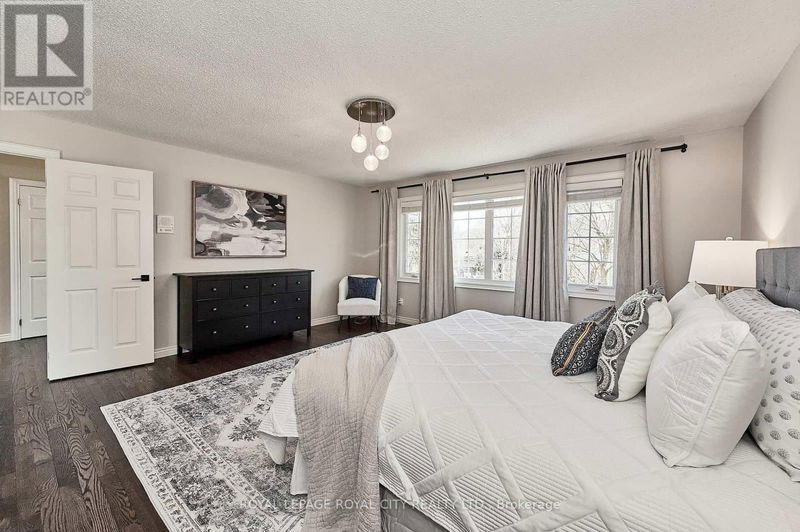  #7 - 25 Manor Park Crescent  Guelph (Old University), N1G1A2 | Image 23