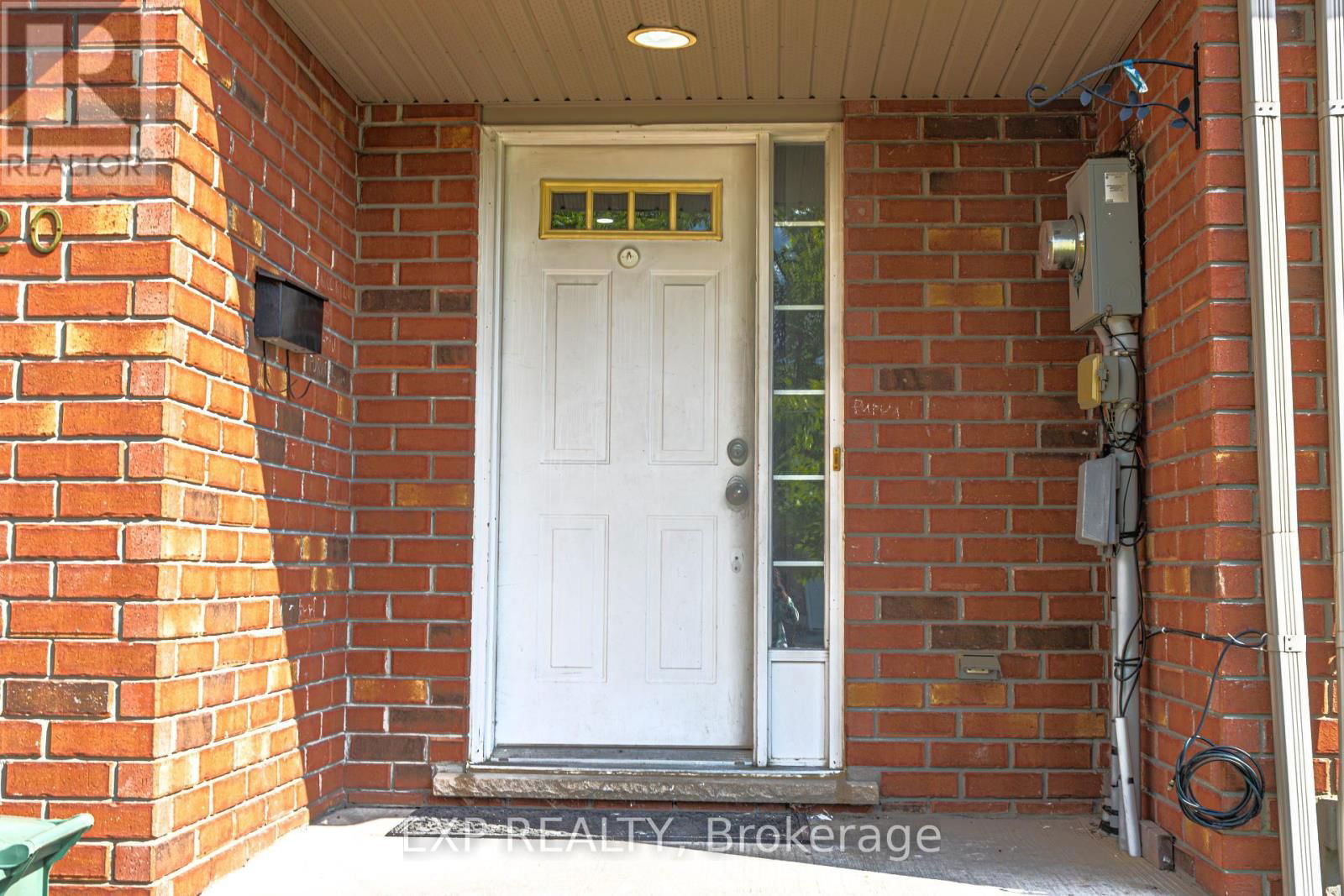 20 CURZON CRESCENT Image 6