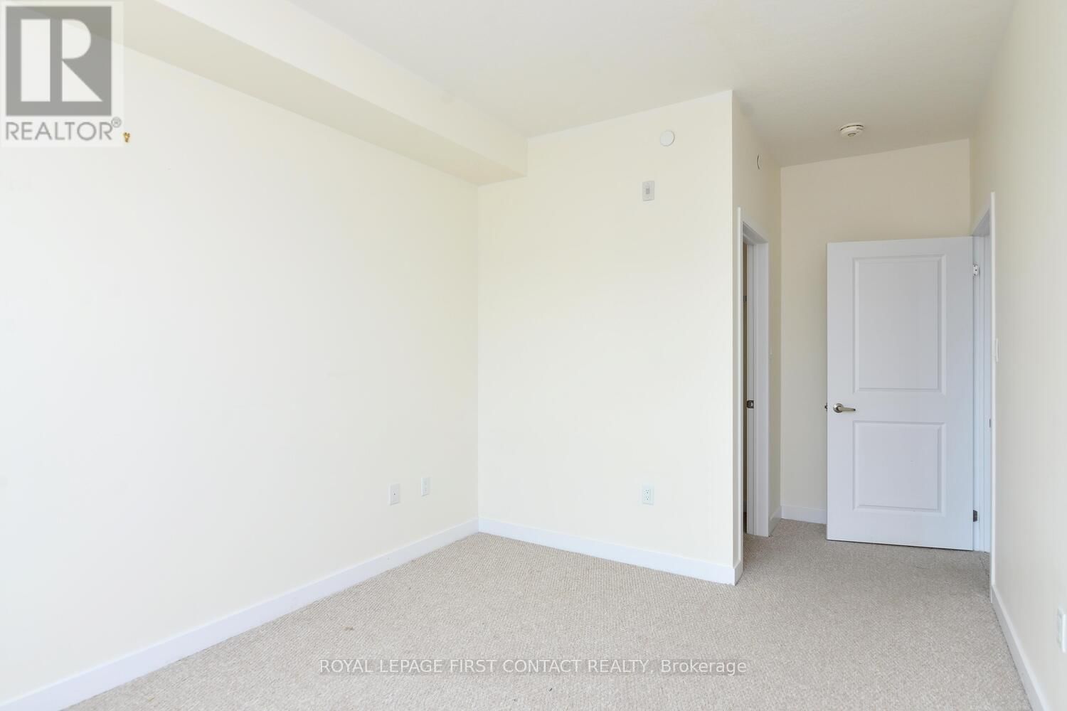 404 - 125 SHOREVIEW PLACE Image 22