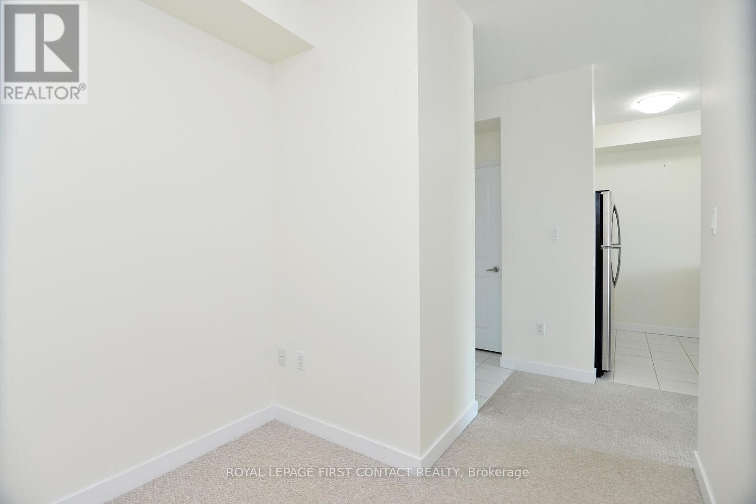 404 - 125 SHOREVIEW PLACE Image 29