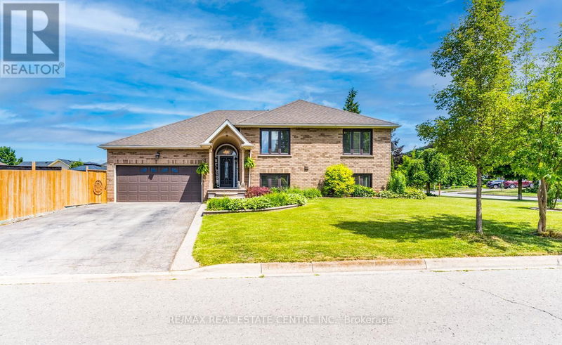 91 Hedge Lawn Drive  Grimsby, L3M5H4 | Image 3