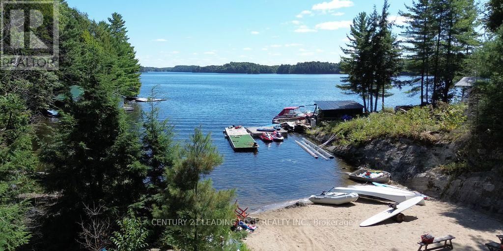 2077 LAKE MUSKOKA Image 11