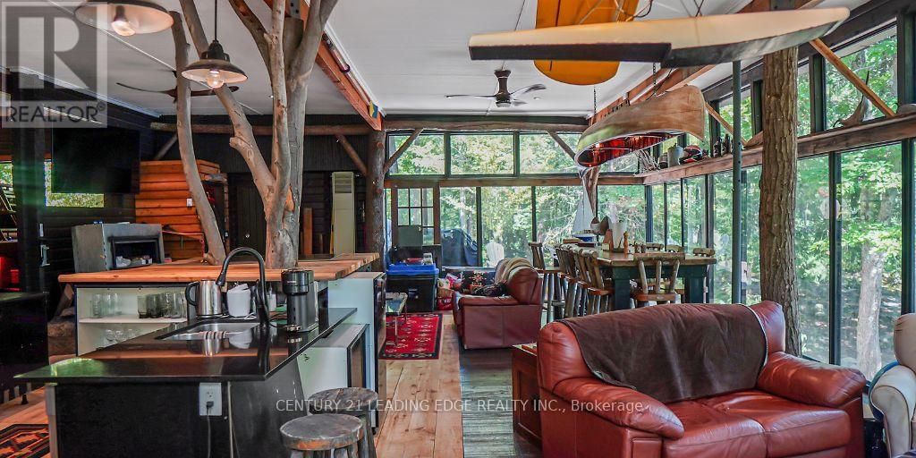 2077 LAKE MUSKOKA Image 19