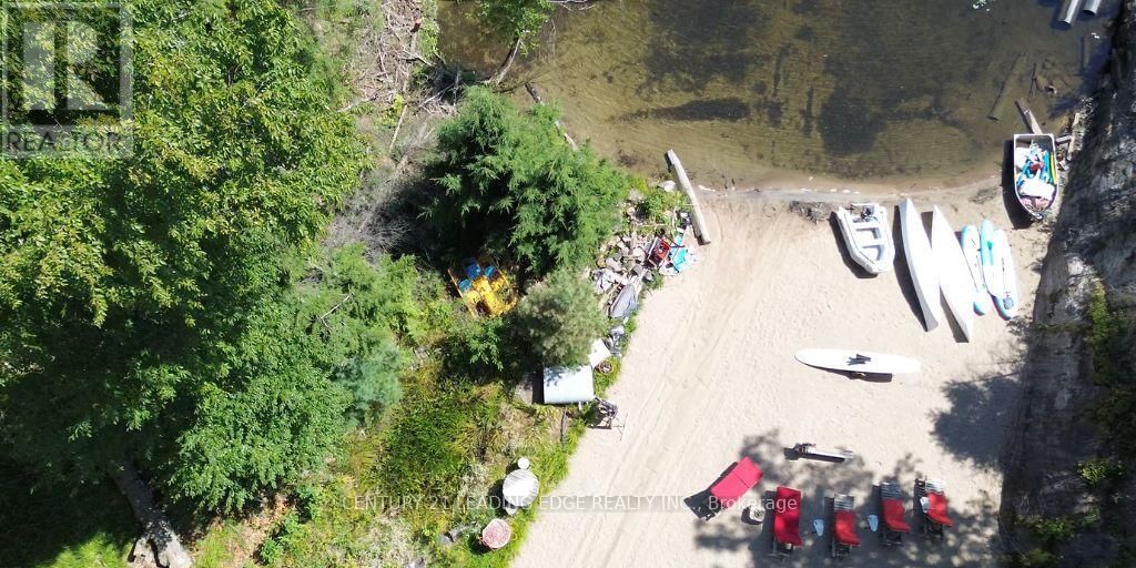 2077 LAKE MUSKOKA Image 8